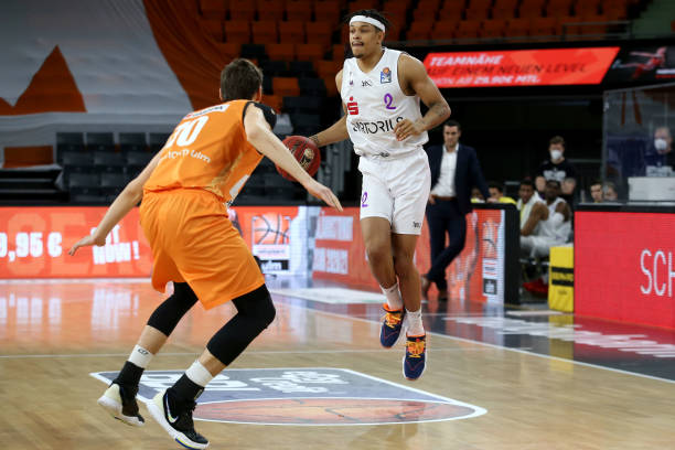 轻球员如何 轻球员如何