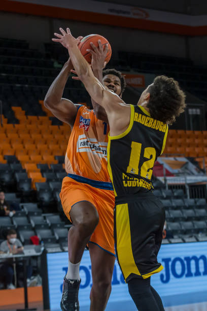 息引起了广 息引起了广